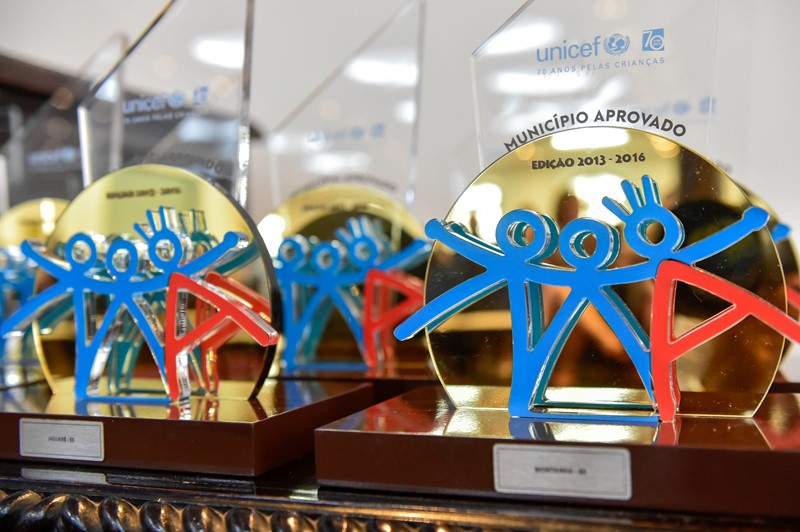 selo UNICEF (1)