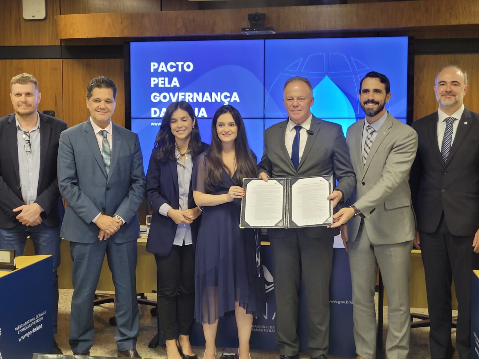 Acordo visa fortalecer a relação institucional entre os Governos Federal e Estadual no intercâmbio de informações e ações de gestão dos recursos hídricos.